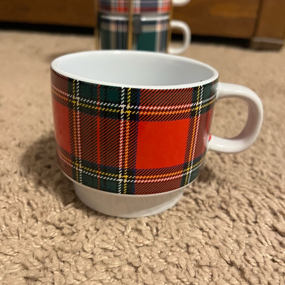 Plaid Stackable Mugs Set - Picture 3 of 3